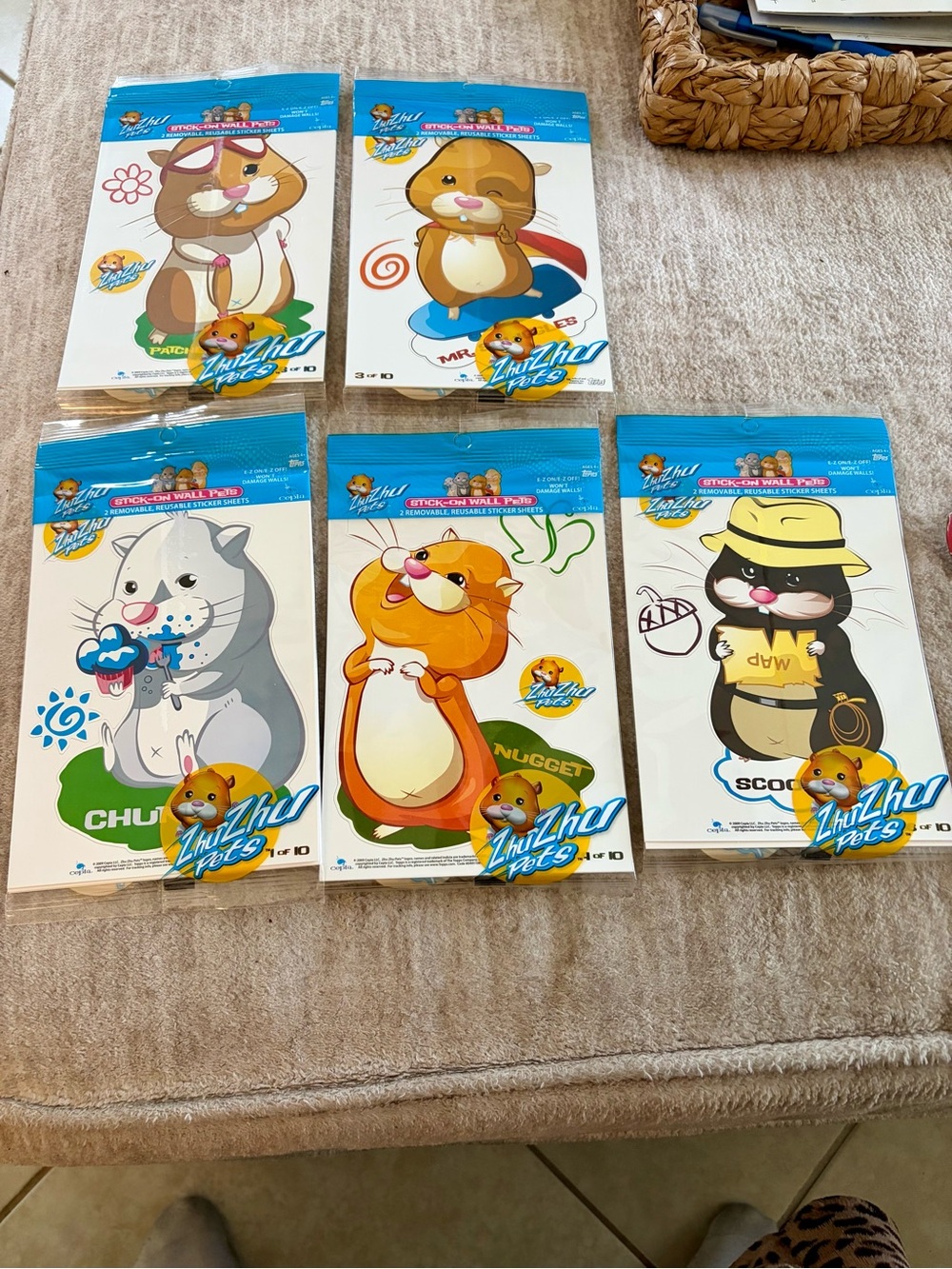 Zhu Zhu Pets Stick-On Wall Pets Hamsters 2 Per Pack New Set of 5 New